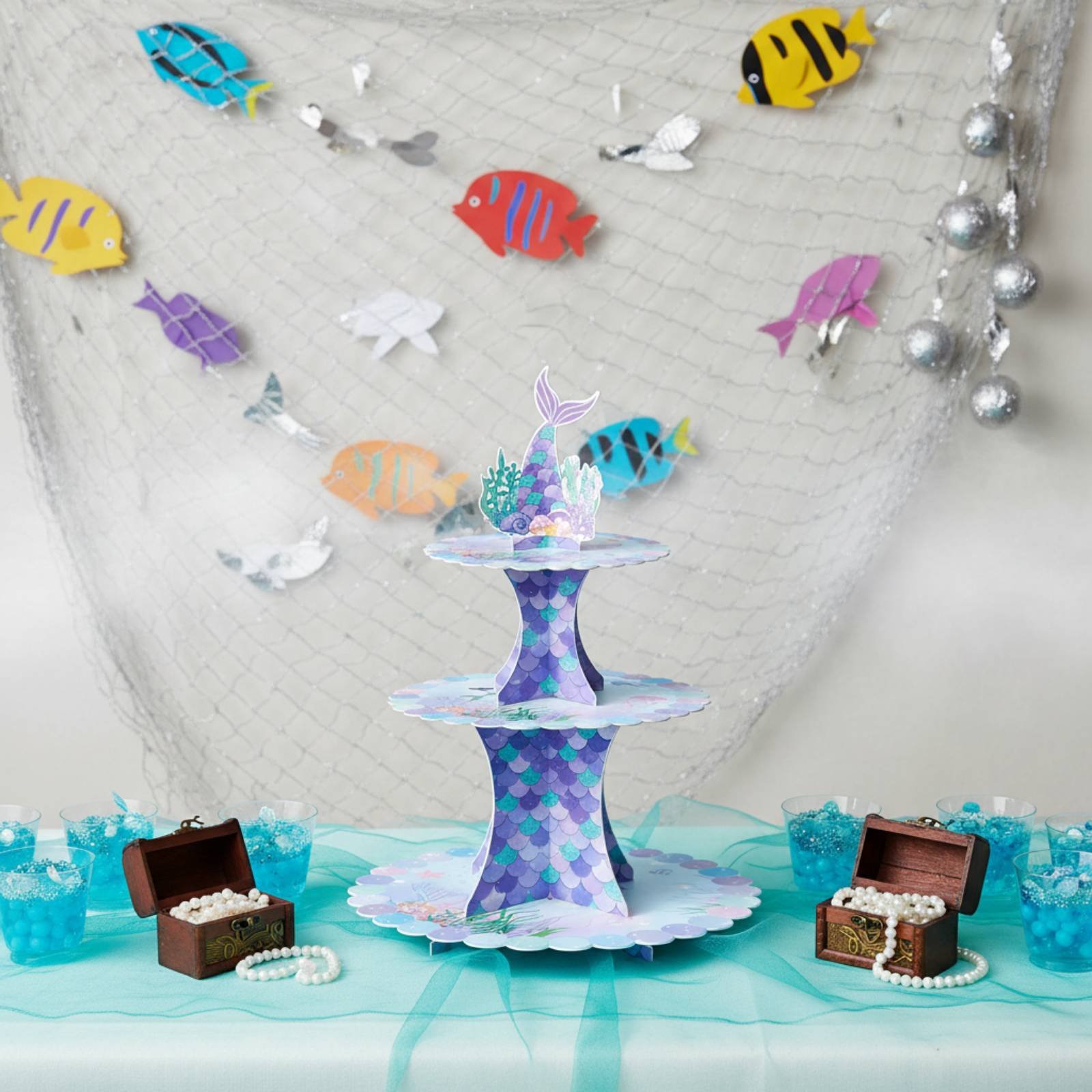 حامل كب كيك ثلاثي الطبقات من ا - مراجعة Cupcake Stand Tier وسعره