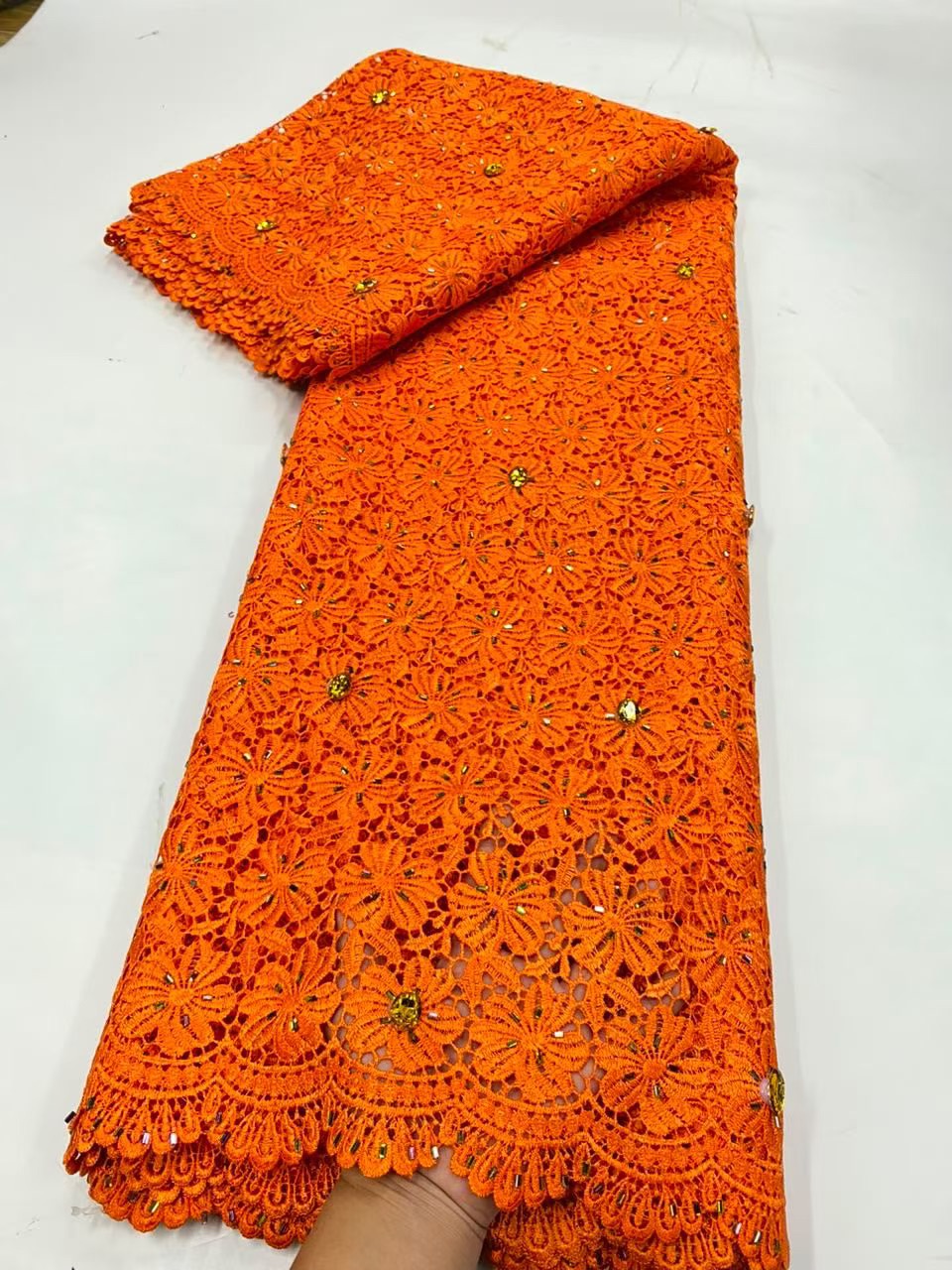 قماش دانتيل نيجيري أفريقي عالي - مراجعة Glitter Tablecloth وسعره