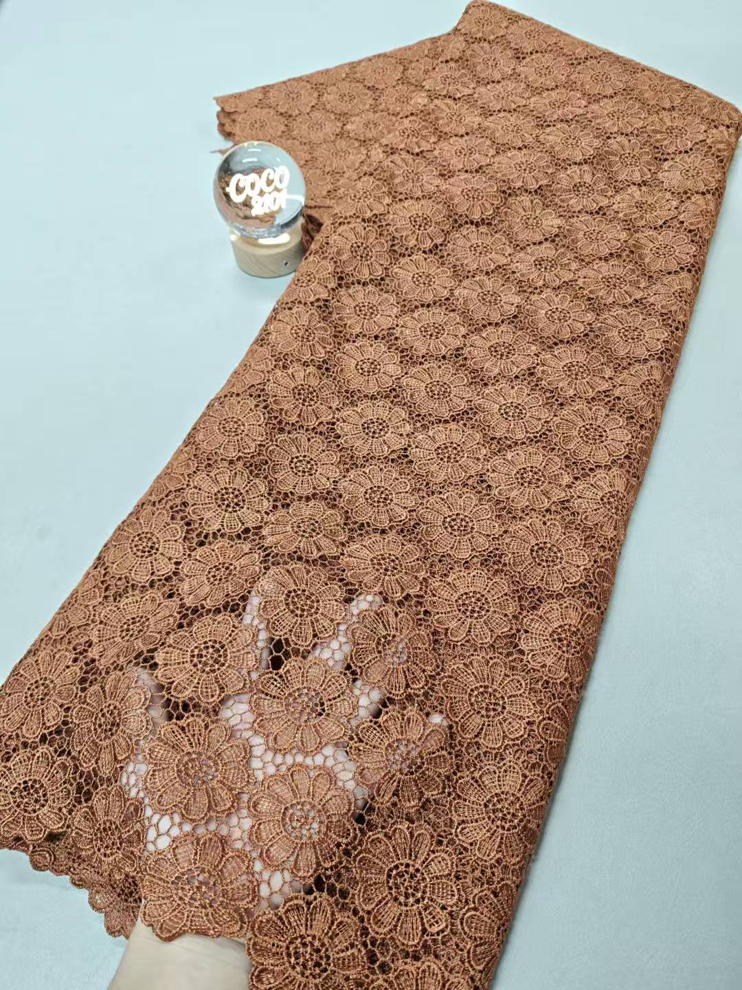 قماش دانتيل تول نيجيري أفريقي، - مراجعة Glitter Tablecloth وسعره